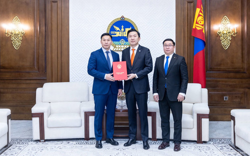 Сургуулийн орчны эрүүл мэнд, аюулгүй байдлын тухай хуулийн төслийг өргөн мэдүүллээ